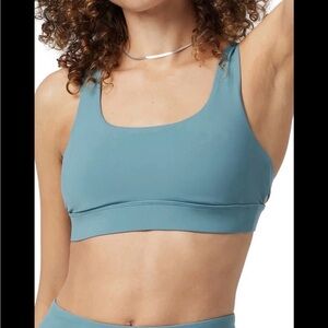 Vuori Stride Sports Bra